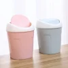 3 Mini Skraldespande i Plastik, Lille Bord-Skraldespand med Roterende Låg, til Hjemmet, Kontoret, Køkkenet, Toiletbordet, Soveværelset, Badeværelset (Blå+Grøn+Pink) | Fyndiq