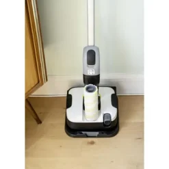 KARCHER FC 2-4 - Gulvrens - Opsamler tørt og vådt snavs i en enkelt passage - Parkeringsposition Grå och svart